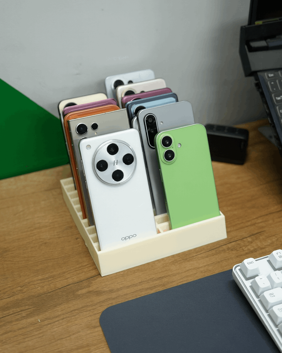 Multi Phone Stand | Organizer for Content Creators & Tech Reviewers (10 / 20 / 30 Smartphones Slots)