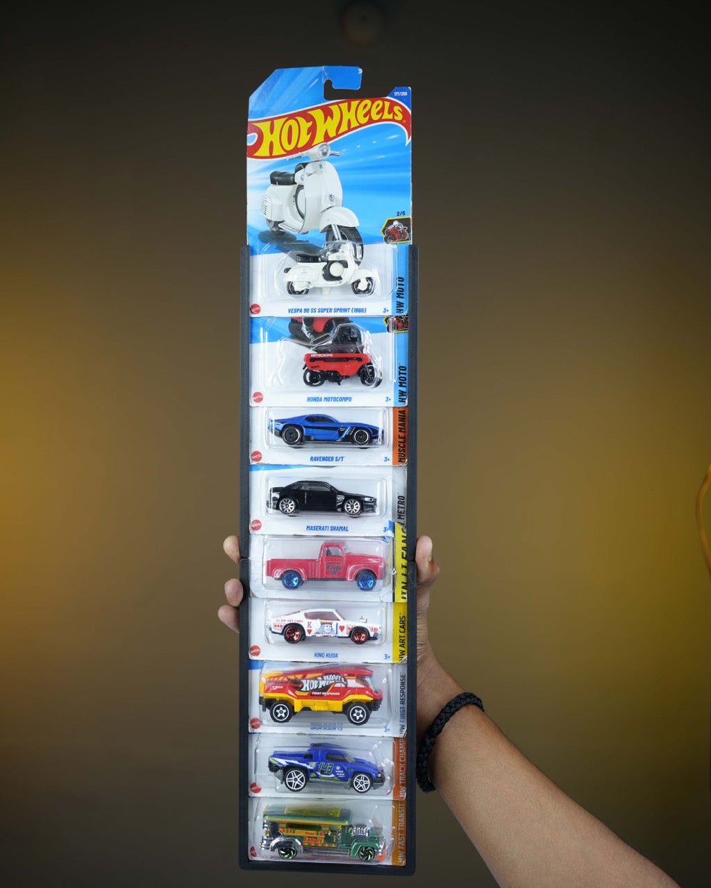 Hot Wheels Wall Display Holder – Vertical Mount Frame for Collectible Cars (Hot Wheels Not Included)