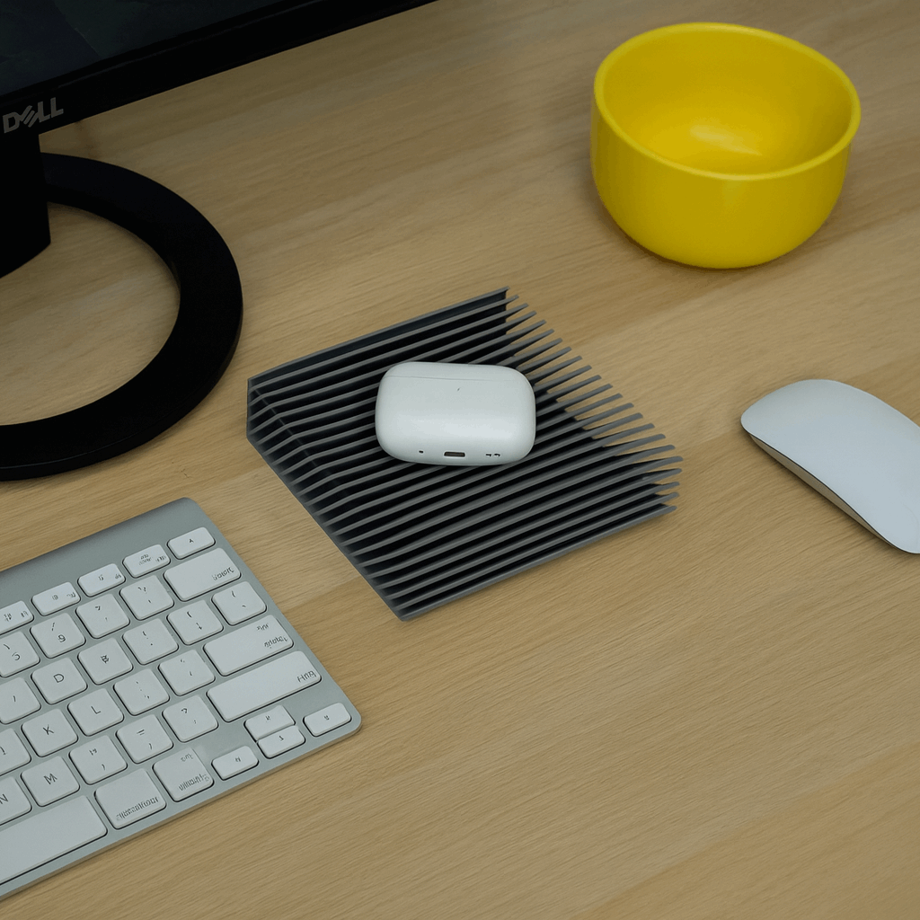 Flexible Wave Bowl | Satisfying Desk Organizer for AirPods, Keys & Accessories